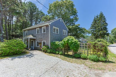 /international/us/95-indian-neck-road-wellfleet-ma-110101422403/