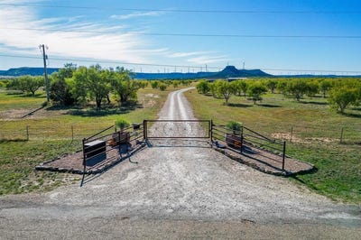 /international/us/483-s-county-road-353-merkel-tx-110105002127/
