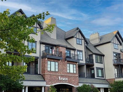/international/us/10511-mission-road-leawood-ks-110100832319/