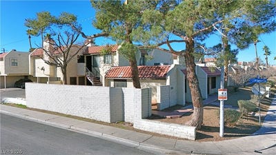 /international/us/2205-sun-avenue-north-las-vegas-nv-110119515167/