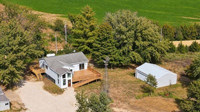 /international/us/3270-335th-street-stuart-ia-110120465504/