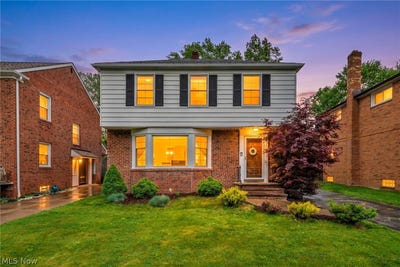 /international/us/2351-charney-road-university-heights-oh-110108219809/