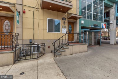 /international/us/1802-e-huntingdon-street-philadelphia-pa-110101219402/