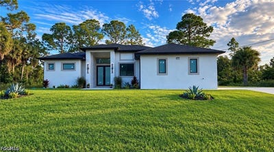 /international/us/2009-dixie-way-lehigh-acres-fl-110120895879/