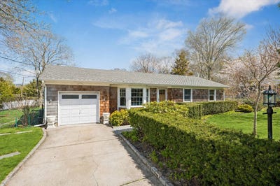 /international/us/5-maryland-blvd-hampton-bays-ny-110107653889/