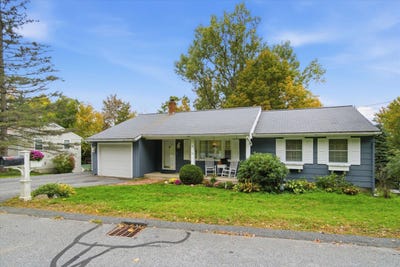/international/us/16-edwin-avenue-claremont-nh-110120108840/