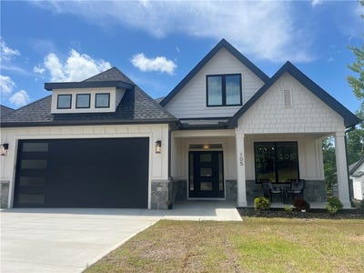 /international/us/105-wickers-lane-clemson-sc-110099891845/
