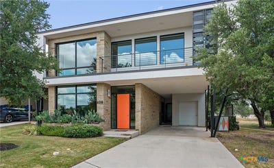 /international/us/408-starlight-village-loop-leander-tx-110109369057/