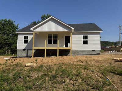 /international/us/21-robin-hill-road-dunlap-tn-110108398124/