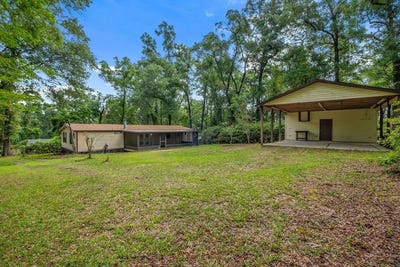 /international/us/9069-silver-oak-lane-tallahassee-fl-110108889300/