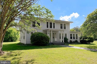 /international/us/16146-thomas-road-piney-point-md-110108121717/