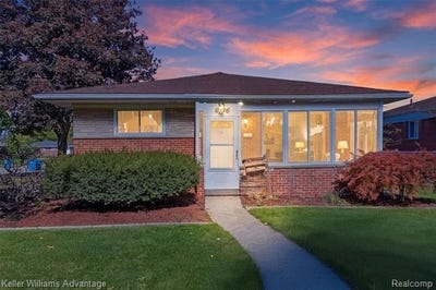 /international/us/6196-norborne-avenue-dearborn-heights-mi-110120455595/