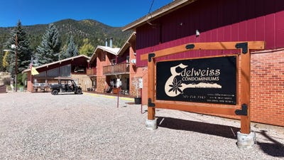 /international/us/500-high-w-red-river-nm-110102582587/