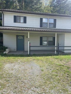 /international/us/151-oak-creek-lane-pilot-va-110107807484/