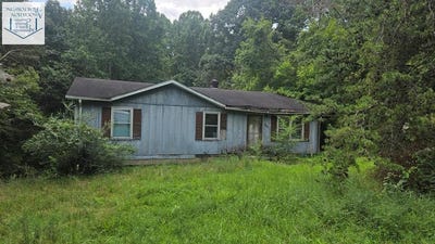 /international/us/2358-irisburg-rd-axton-va-110101825621/