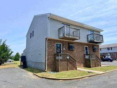 /international/us/6367-teal-ln-chincoteague-va-110108945596/