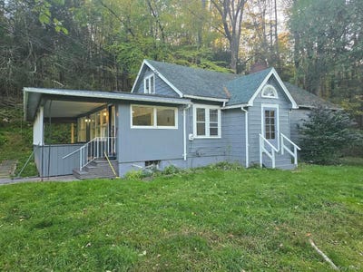 /international/us/3821-state-route-52-youngsville-ny-110120420401/