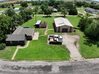 /international/us/211-n-iowa-ave-kanopolis-ks-110108681519/