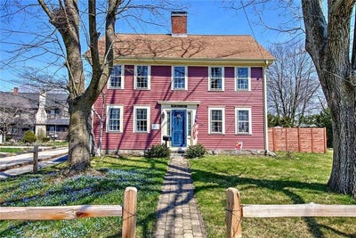 /international/us/324-pleasant-street-east-providence-ri-110107314788/
