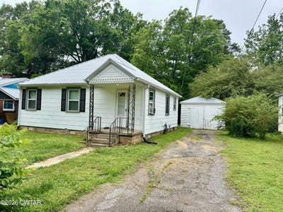 /international/us/185-n-28th-avenue-humboldt-tn-110108302480/