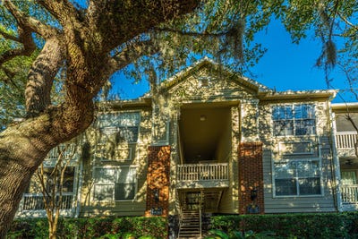 /international/us/1600-long-grove-drive-mount-pleasant-sc-110107931894/