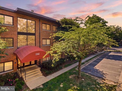 /international/us/3342-s-28th-street-alexandria-va-110108584773/