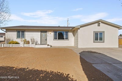 /international/us/3248-n-frances-court-prescott-valley-az-110097315757/