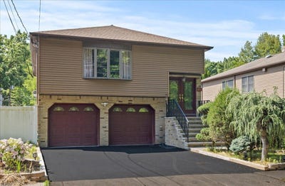 /international/us/286-gilbert-ave-elmwood-park-boro-nj-110108576797/