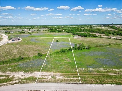 /international/us/83-crest-view-trail-hillsboro-tx-110101099667/