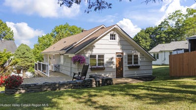 /international/us/33-chapel-drive-valatie-ny-110108501203/