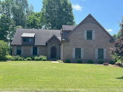 /international/us/11904-moose-ridge-drive-south-lyon-mi-110101056975/