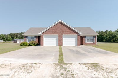 /international/us/119-b-arabian-lane-richlands-nc-110101119352/