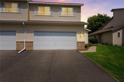 /international/us/1055-willow-trail-farmington-mn-110101072295/