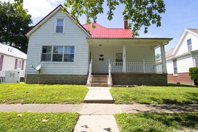 /international/us/426-w-2nd-street-mount-carmel-il-110108937924/