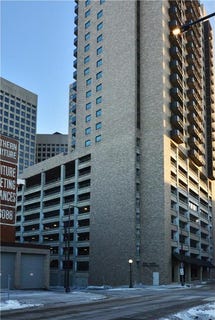 /international/us/66-9th-street-e-saint-paul-mn-110105275961/