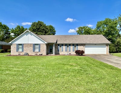 /international/us/326-summer-shade-drive-somerset-ky-110108411557/