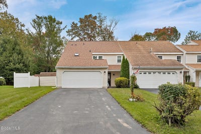 /international/us/43-grant-hill-court-clifton-park-ny-110120155298/