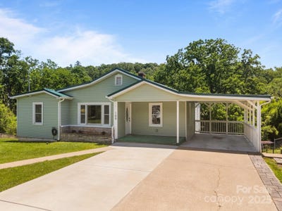 /international/us/109-short-street-waynesville-nc-110100345070/