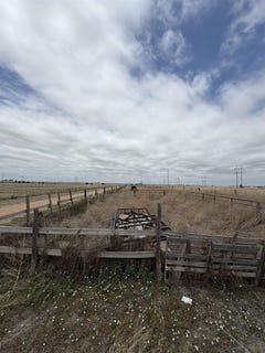/international/us/07-02n-15e-a-tr-s-moore-rd-guymon-ok-110108744007/