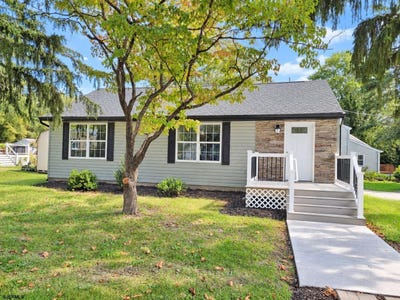 /international/us/705-pine-street-galloway-township-nj-110110229351/
