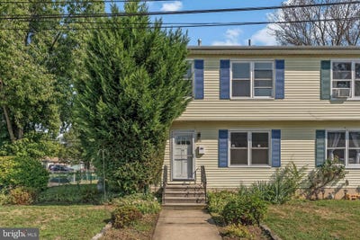 /international/us/341-clarkson-street-burlington-nj-110106059508/