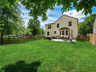 /international/us/1517-meadowlark-lane-marysville-oh-110108750291/