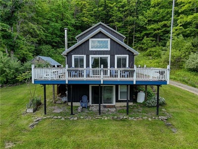 /international/us/8929-reckhow-lane-springwater-ny-110100116952/