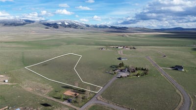 /international/us/4th-avenue-se-lot-11-white-sulphur-springs-mt-110099064183/
