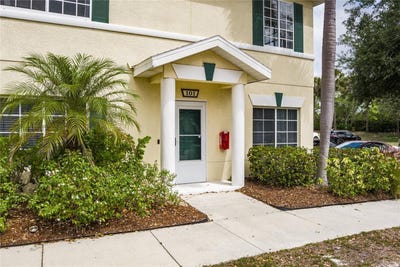 /international/us/208-cape-harbour-loop-bradenton-fl-110107224009/