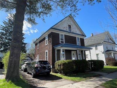 /international/us/4-delaware-avenue-cortland-ny-110107386622/