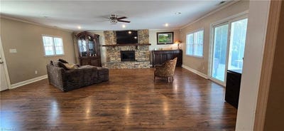/international/us/3412-cloverdale-drive-greensboro-nc-110100770120/