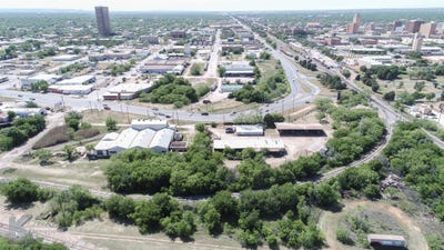 /international/us/133-a-s-treadaway-boulevard-abilene-tx-110102402291/