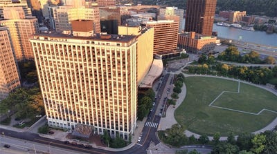 /international/us/320-fort-duquesne-blvd-pittsburgh-pa-110109112698/