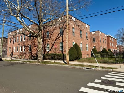 /international/us/165-fountain-street-new-haven-ct-110106850576/